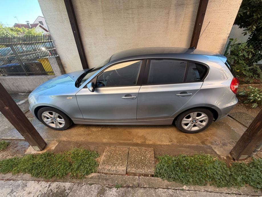 BMW serija 1 116i, fotografija 8