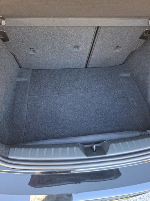 BMW serija 1 116i, fotografija 6