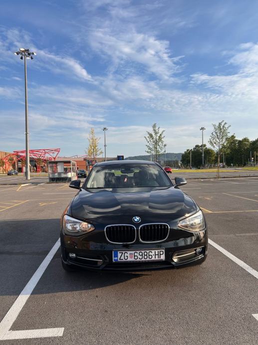 BMW serija 1 116i Sport, fotografija 3