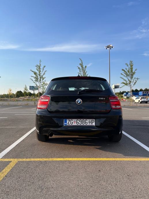 BMW serija 1 116i Sport, fotografija 6