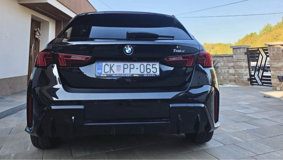 BMW serija 1 118d aut.M Sport,novi top model,full led,samo 26000km,ČK!, fotografija 13