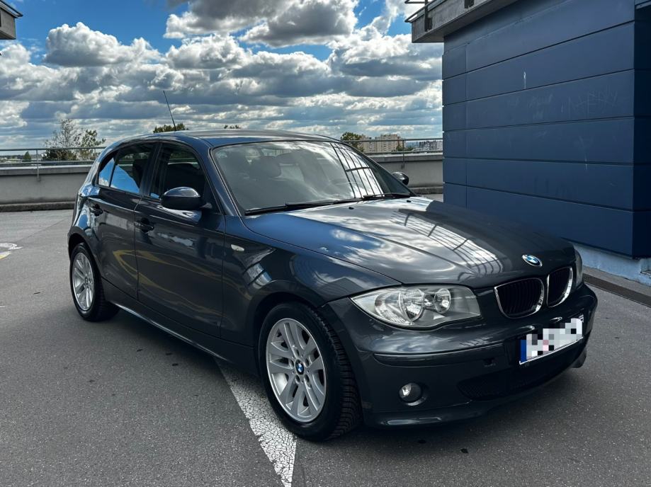 BMW serija 1 118d*Hr.Auto*Reg god dana 09/2027*Klima*Odlično stanje*, fotografija 2