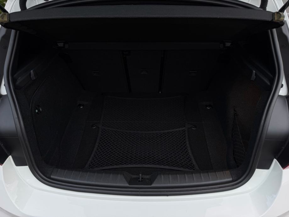 BMW serija 1 118d *M-paket*2019*, fotografija 16