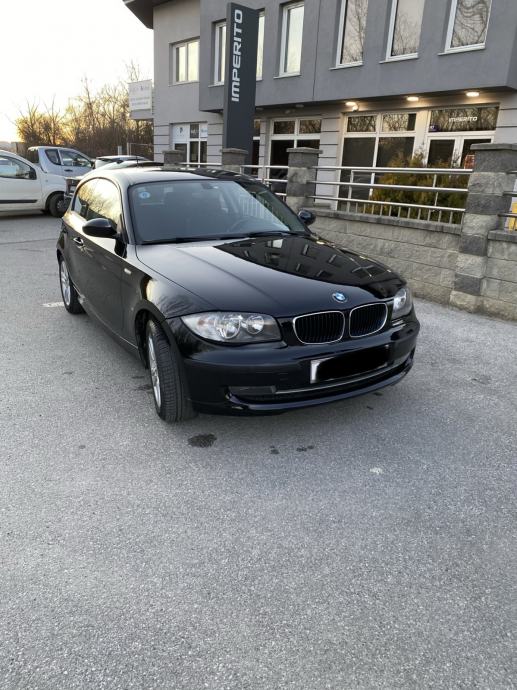 BMW 118d Prvi vlasnik, Tomić & Co. Zagreb, zimske i ljetne gume