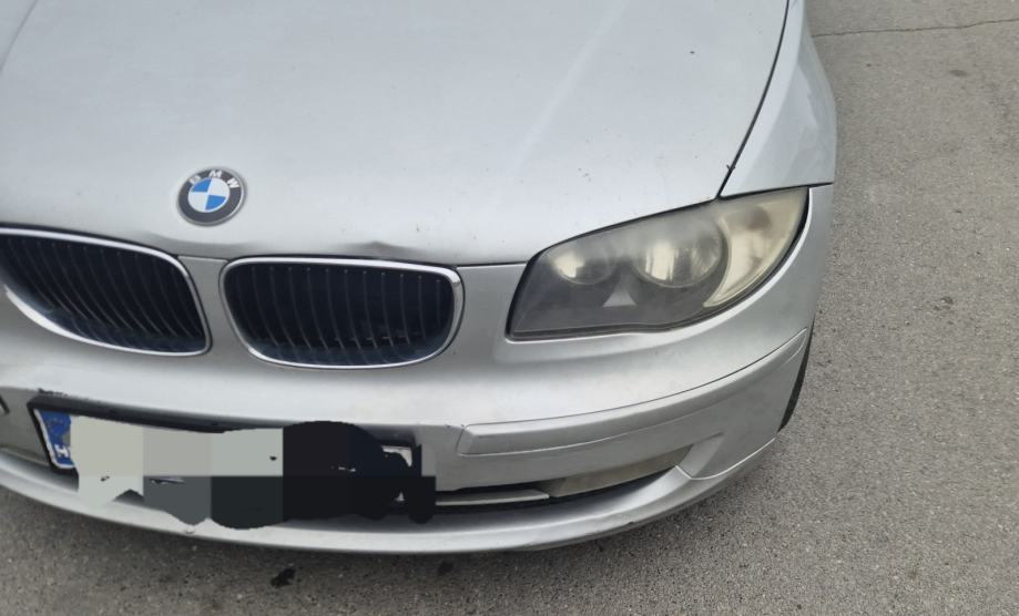 BMW serija 1 118d, fotografija 8