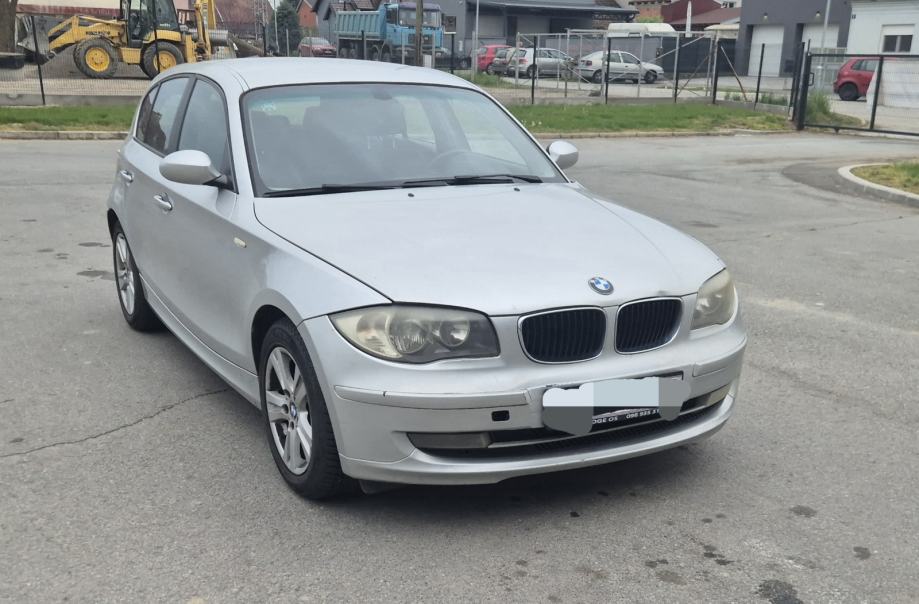 BMW serija 1 118d, fotografija 9