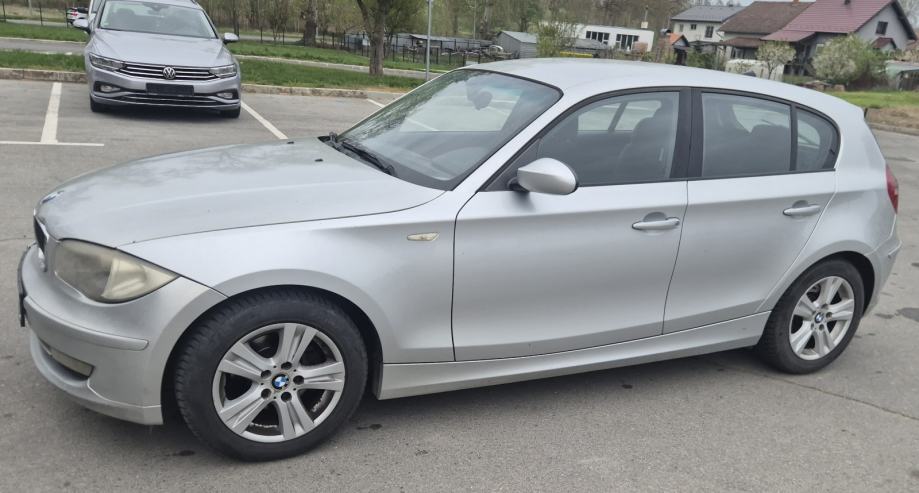 BMW serija 1 118d, fotografija 6