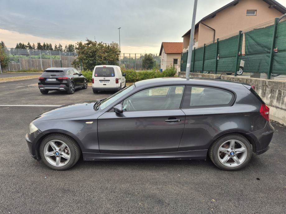 BMW serija 1 118d, fotografija 3