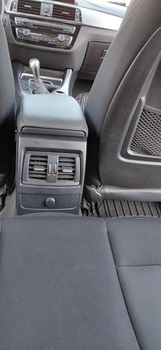 BMW serija 1 118d, fotografija 17