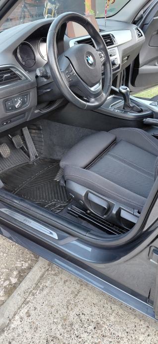 BMW serija 1 118d, fotografija 13