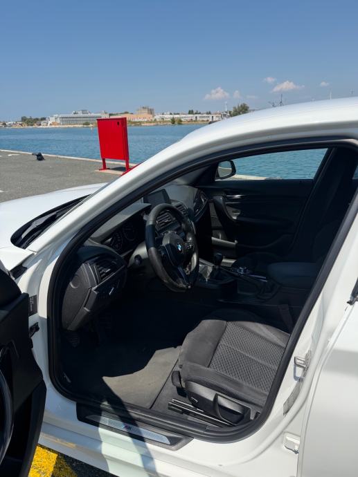 BMW serija 1 118d, fotografija 2