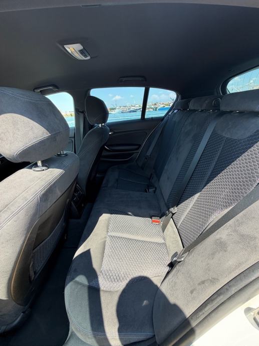 BMW serija 1 118d, fotografija 12