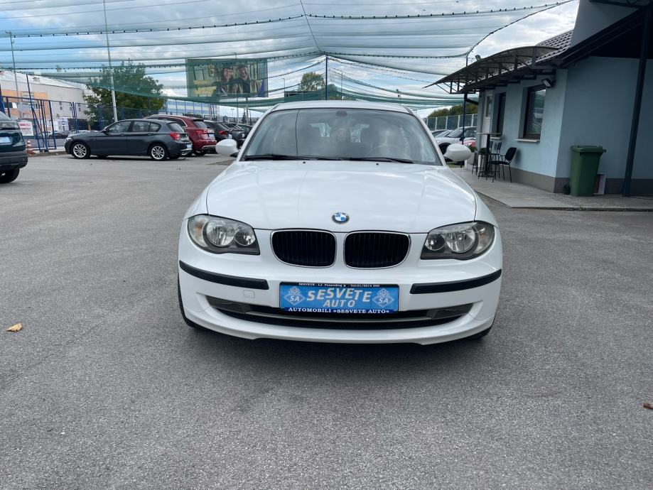 BMW serija 1 118d, fotografija 9