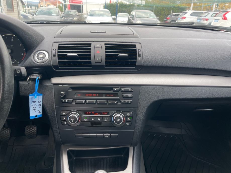 BMW serija 1 118d, fotografija 14