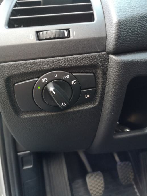 BMW serija 1 118d, fotografija 18