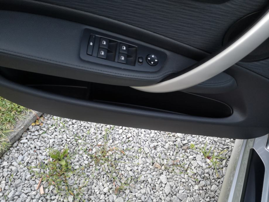 BMW serija 1 118d, fotografija 8