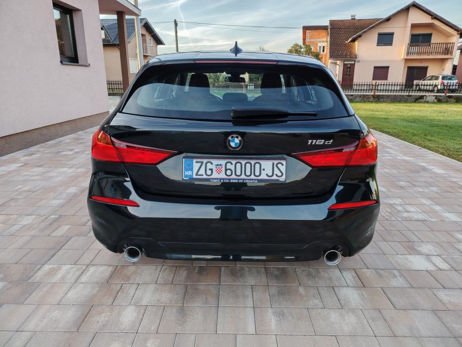 BMW serija 1 118d *40.000.km* NOVO **KREDIT-KARTICE**, fotografija 6