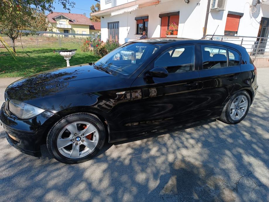 BMW serija 1 118d, fotografija 3