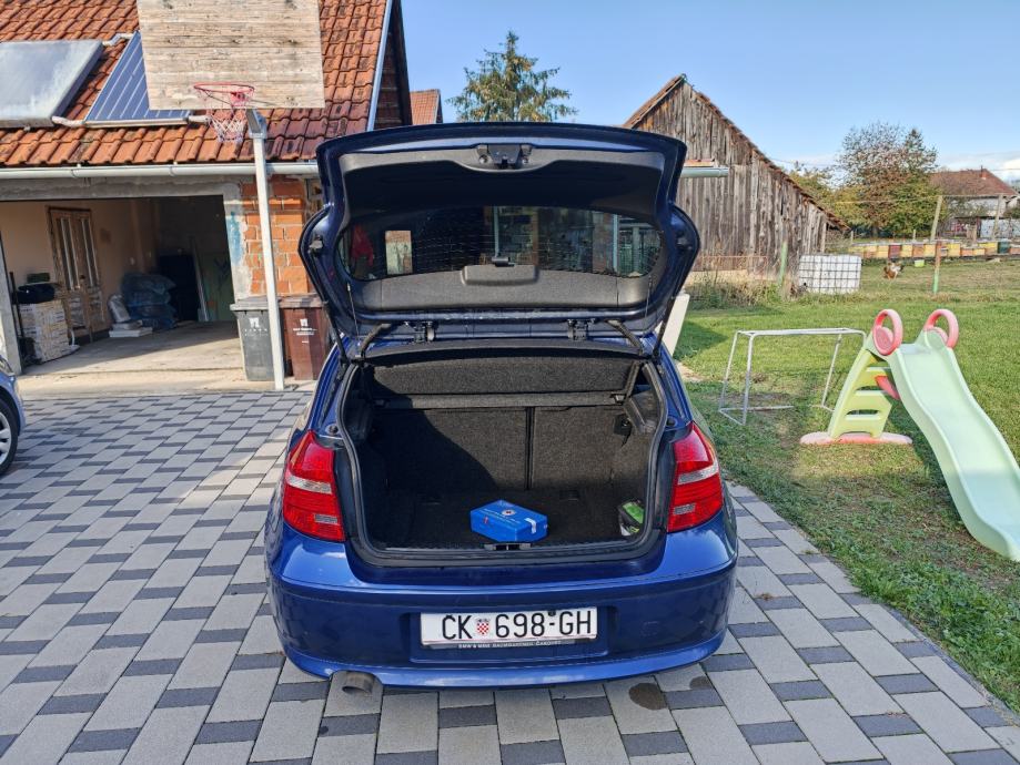 BMW serija 1 118d, fotografija 9