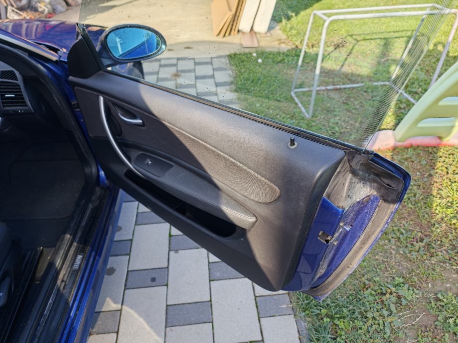 BMW serija 1 118d, fotografija 11