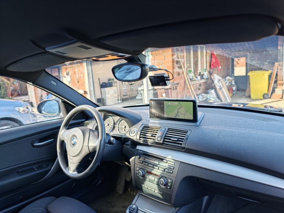 BMW serija 1 118d, fotografija 13