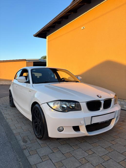 BMW 118d Sport - LCI - ORG M PAKET - REG 1 GOD - PRILIKA!!!, fotografija 4