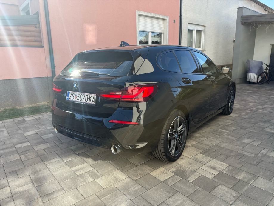 BMW serija 1 118d Sportline automatik, fotografija 6