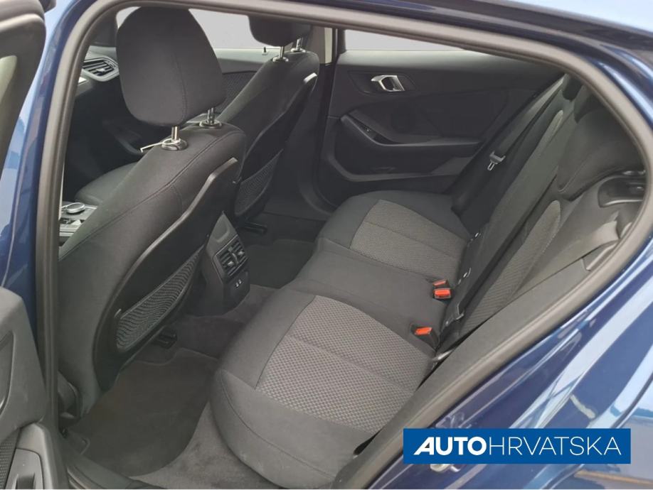 BMW SERIJA 1 118I ADVANTAGE-JAMSTVO, 22.990,00 € - Akcija, fotografija 9
