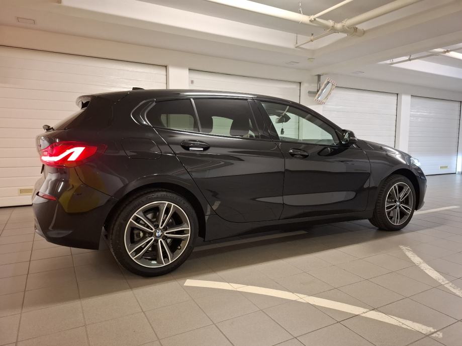 BMW serija 1 118i automatik, fotografija 3