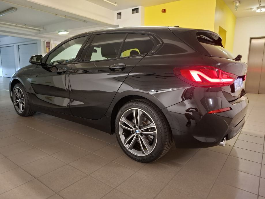 BMW serija 1 118i automatik, fotografija 7
