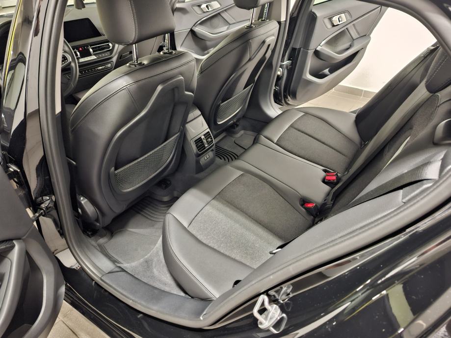 BMW serija 1 118i automatik, fotografija 14