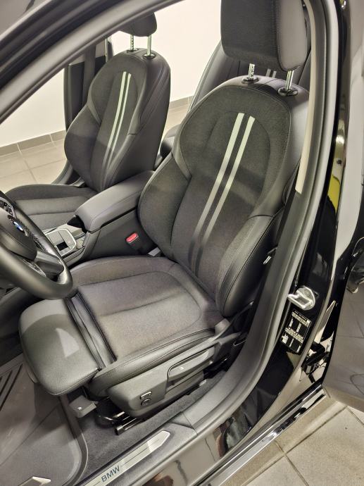 BMW serija 1 118i automatik, fotografija 16