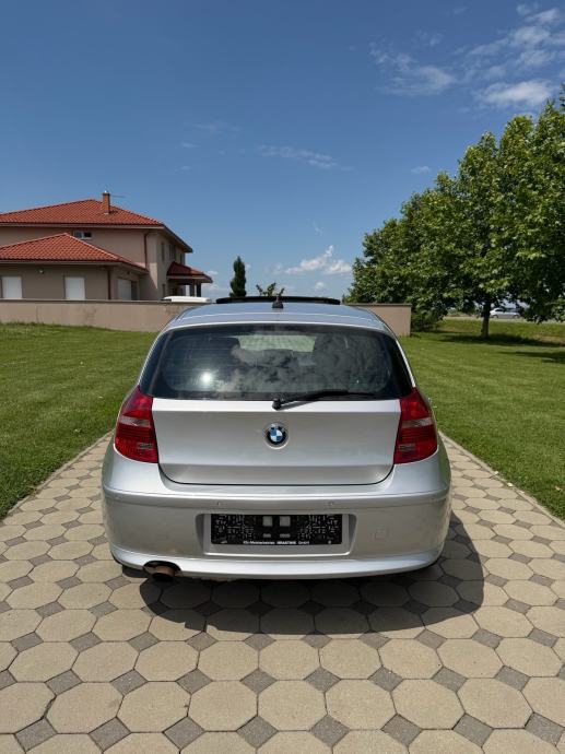 BMW serija 1 118i reg:05/2027, fotografija 4