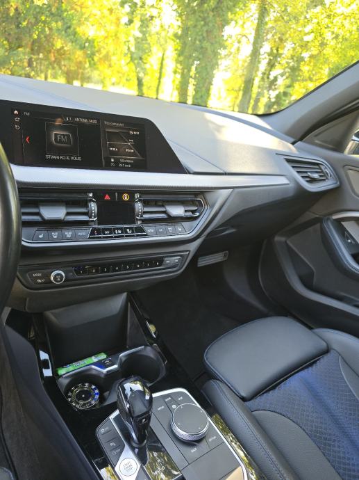 BMW serija 118i m sport paket, fotografija 17