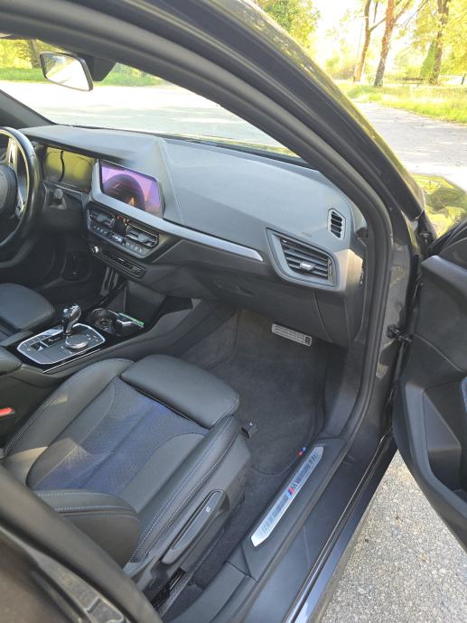 BMW serija 118i m sport paket, fotografija 8
