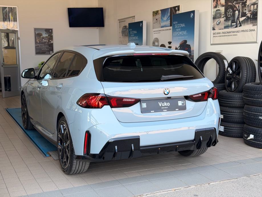BMW serija 1 120 automatik M-sport PRO, fotografija 4