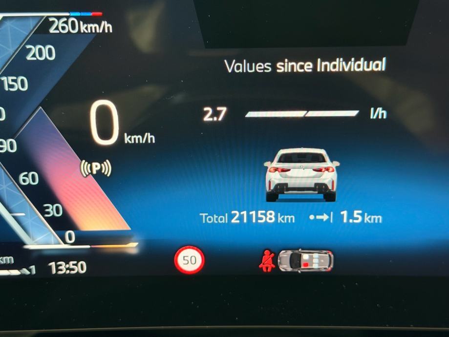 BMW serija 1 120 automatik M-sport PRO, fotografija 10