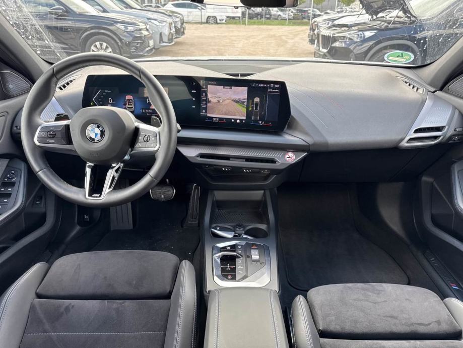 BMW serija 1 120 automatik M sport PRO, fotografija 11