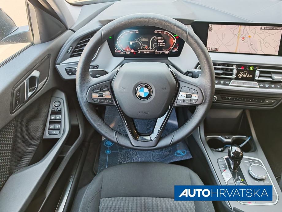 BMW SERIJA 1 120D ADVANTAGE 140KW AT8 - Jamstvo 15 mjeseci, 23.890,00, fotografija 14