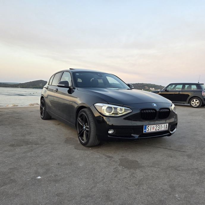 BMW serija 1 120d Sport automatik, fotografija 2