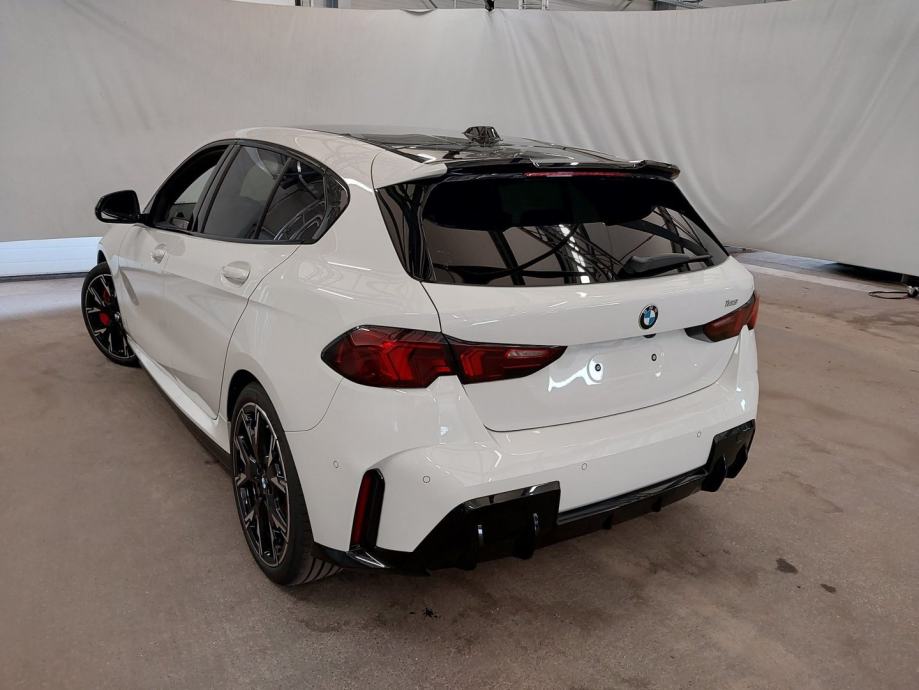 BMW serija 1 123 xDrive P sport PRO automatik, fotografija 3