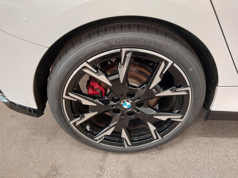 BMW serija 1 123 xDrive P sport PRO automatik, fotografija 10
