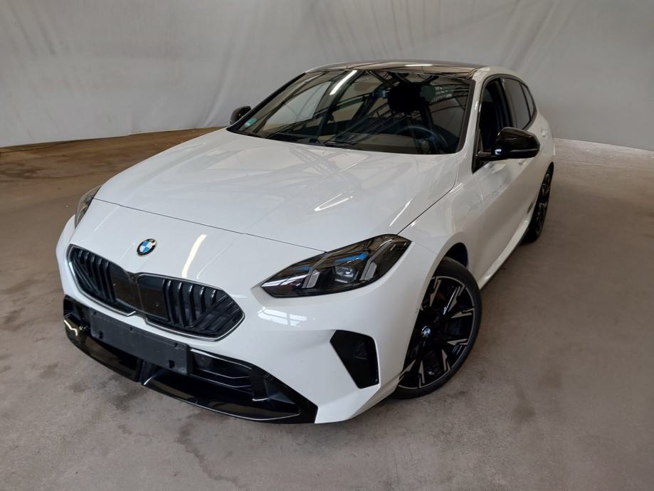 BMW serija 1 123 xDrive P sport PRO automatik, fotografija 2