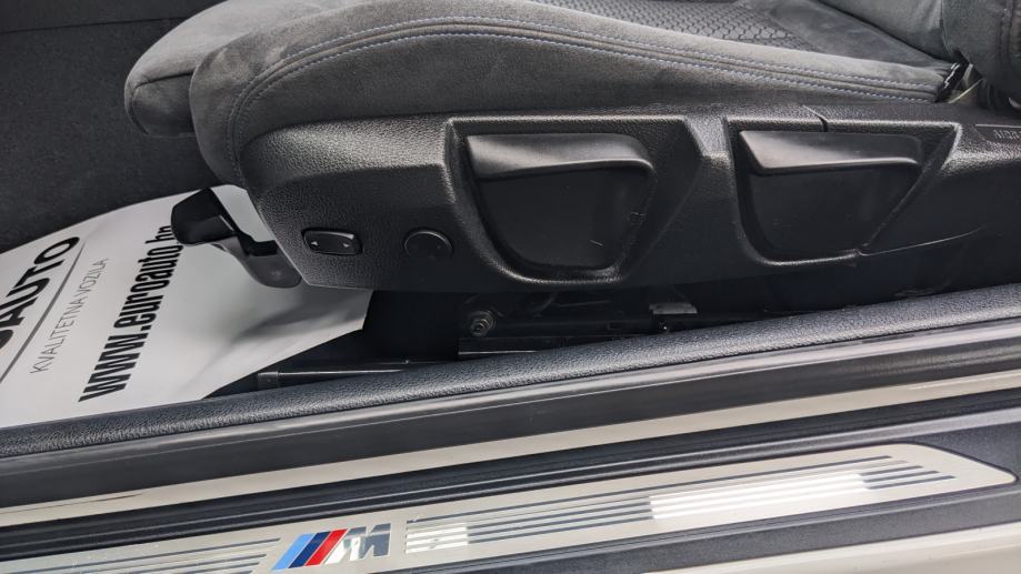 BMW SERIJA 1 M PAKET 120d XDRIVE SPORT, fotografija 16