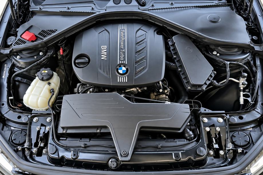 BMW serija 116d | Urban Line | Navi | PDC | Alu17, fotografija 13