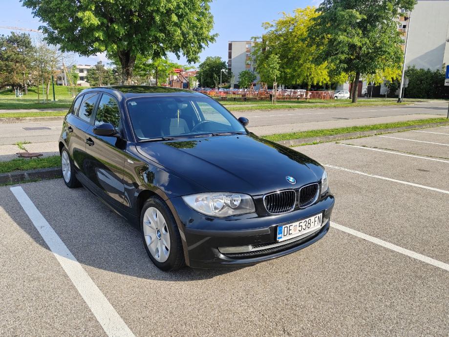 BMW serija 118d **Top Stanje**