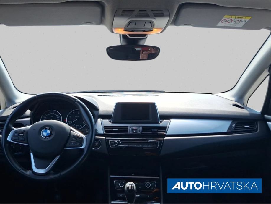 BMW SERIJA 2 218 D, 12.890,00 € - Akcija, fotografija 10