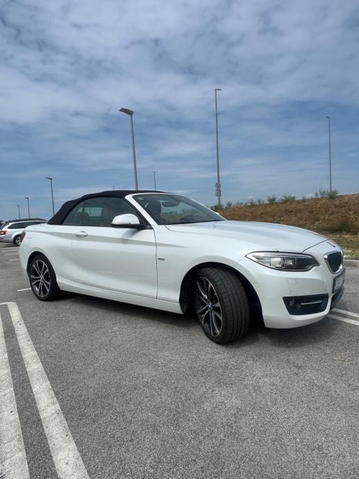 BMW 220d autom. Cabrio Sport, 190 KS, 112.000 km, prvi vlasnik, HR, fotografija 6