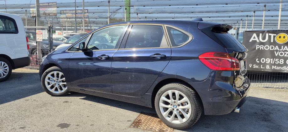 BMW Active Tourer 218d, AUT., NAVI, TEMP, AUT.KLIMA, ALU..., fotografija 4