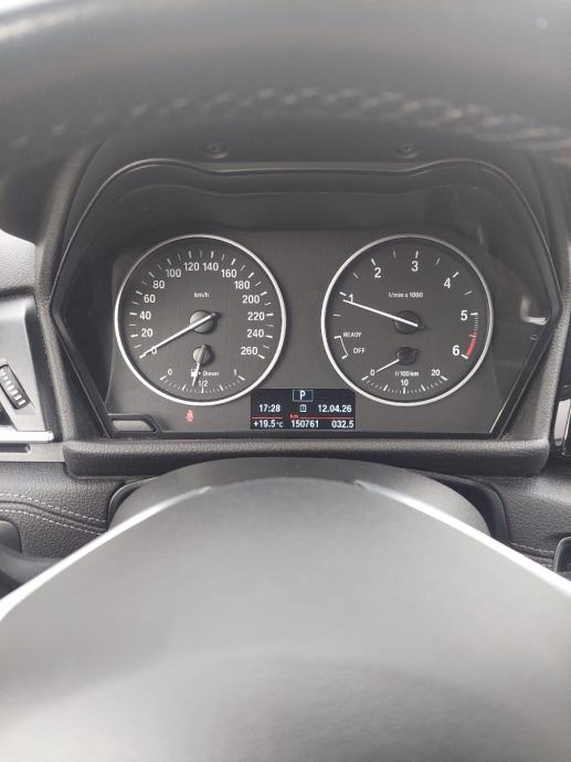 BMW serija 2 Active Tourer Sport Line 218d automatik, fotografija 11